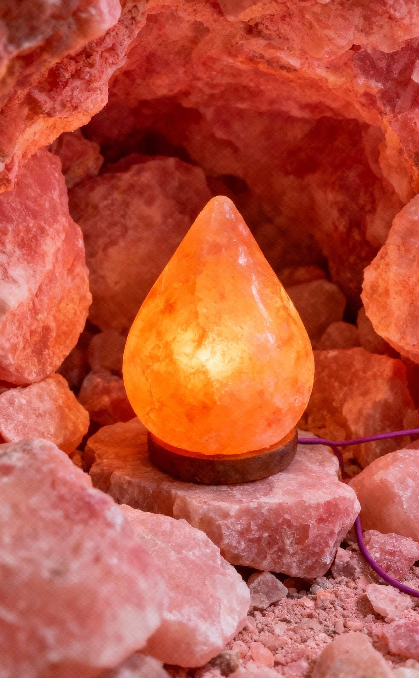 Artisan Aansu/Teardrop Shaped Salt Lamp